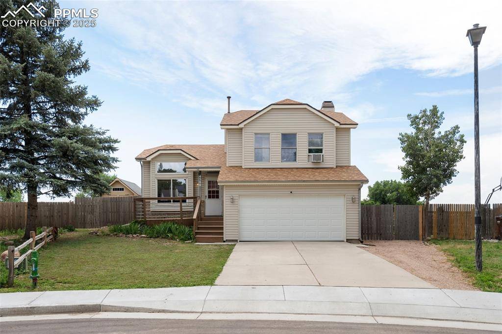 4548 Bramble LN, Colorado Springs, CO 80925