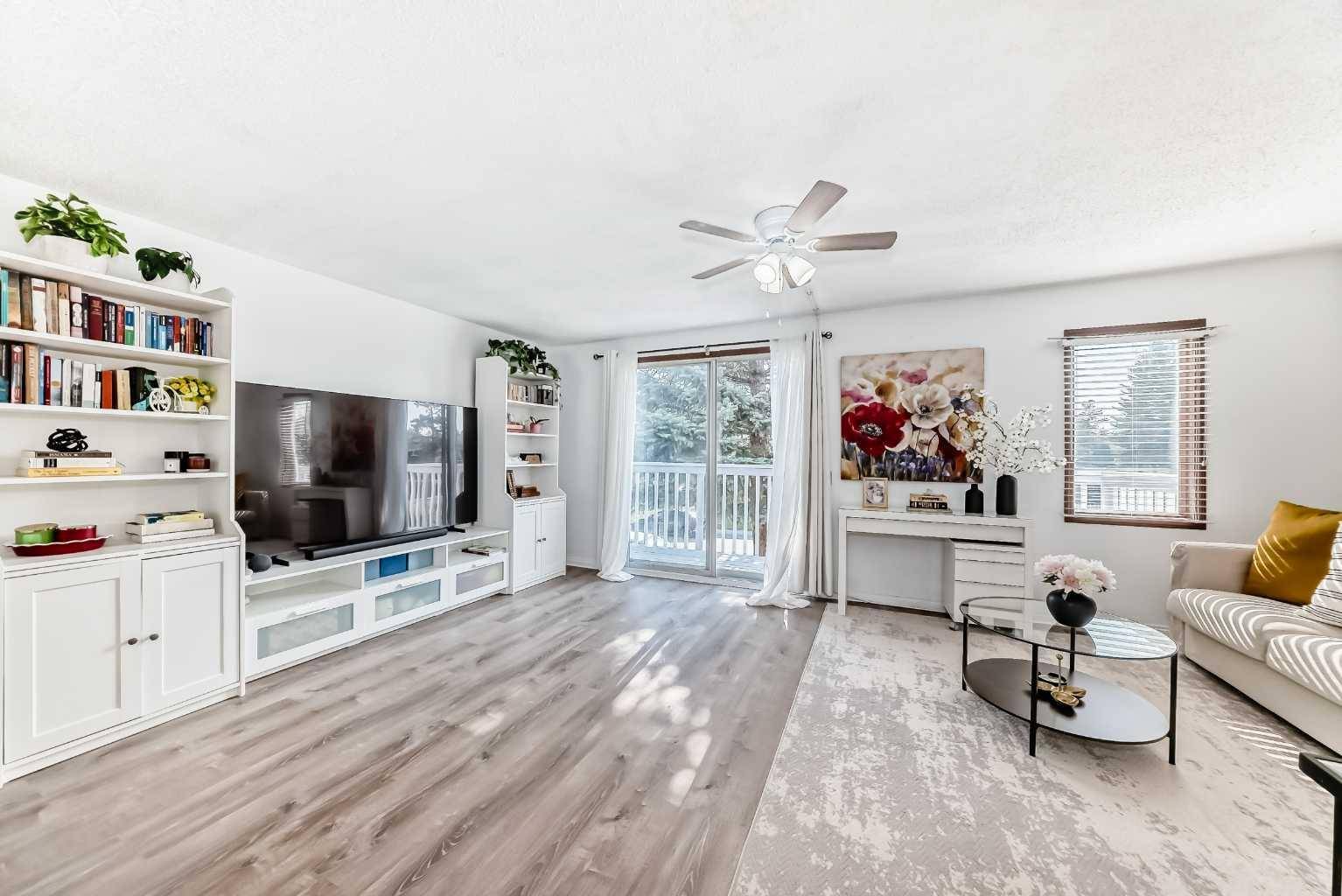 124 Pinehill RD NE, Calgary, AB T1Y 2C4