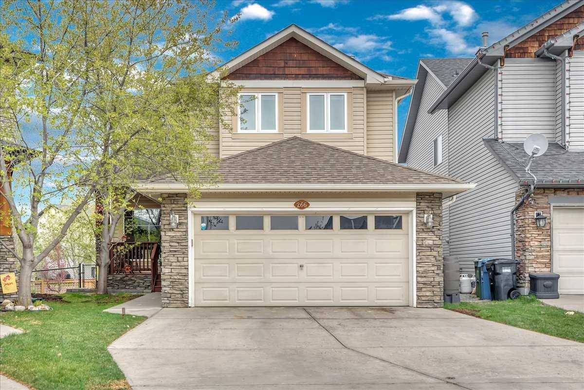 266 Rockborough GN NW, Calgary, AB T3G 5S9