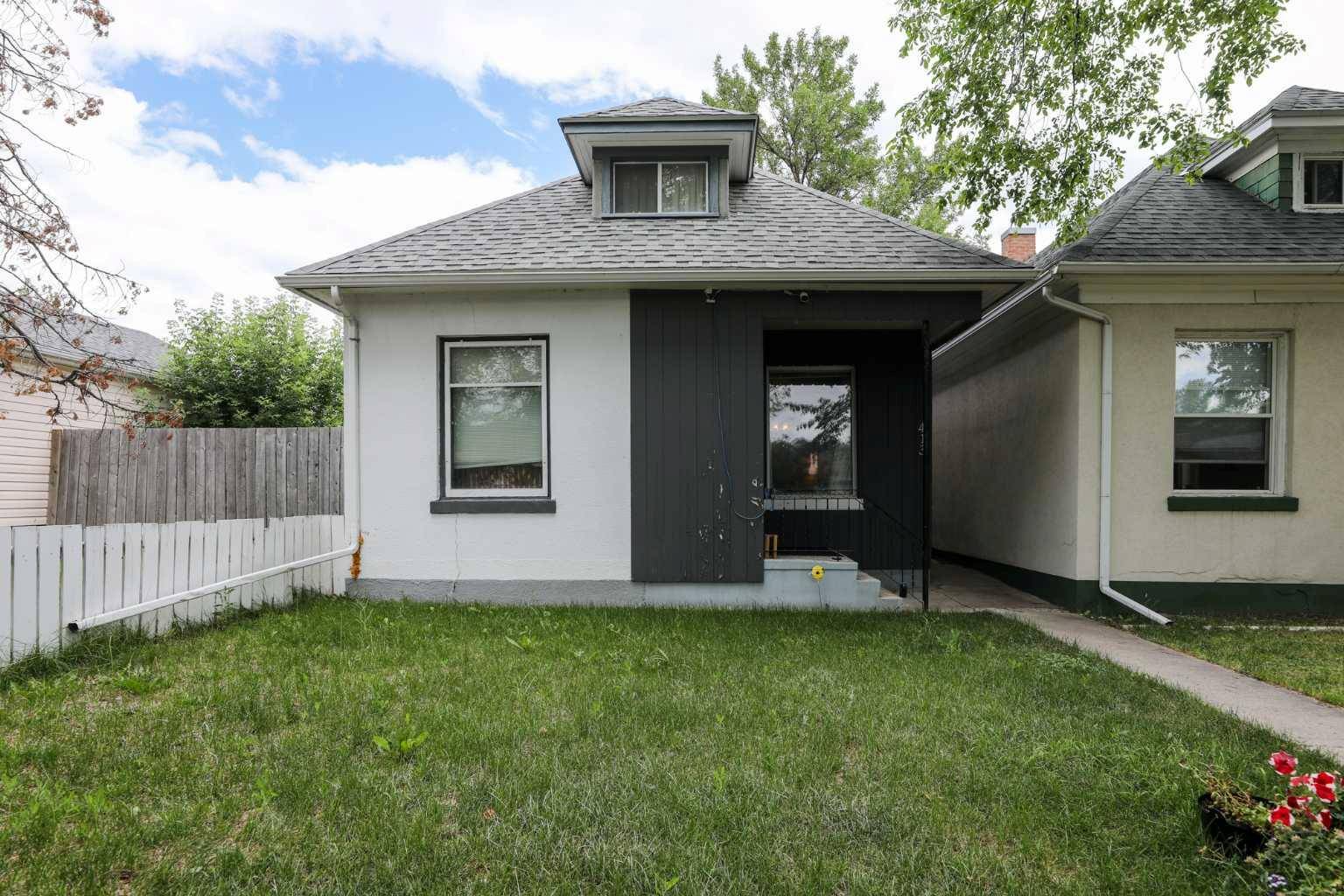 413 12C ST N, Lethbridge, AB T1H2N2