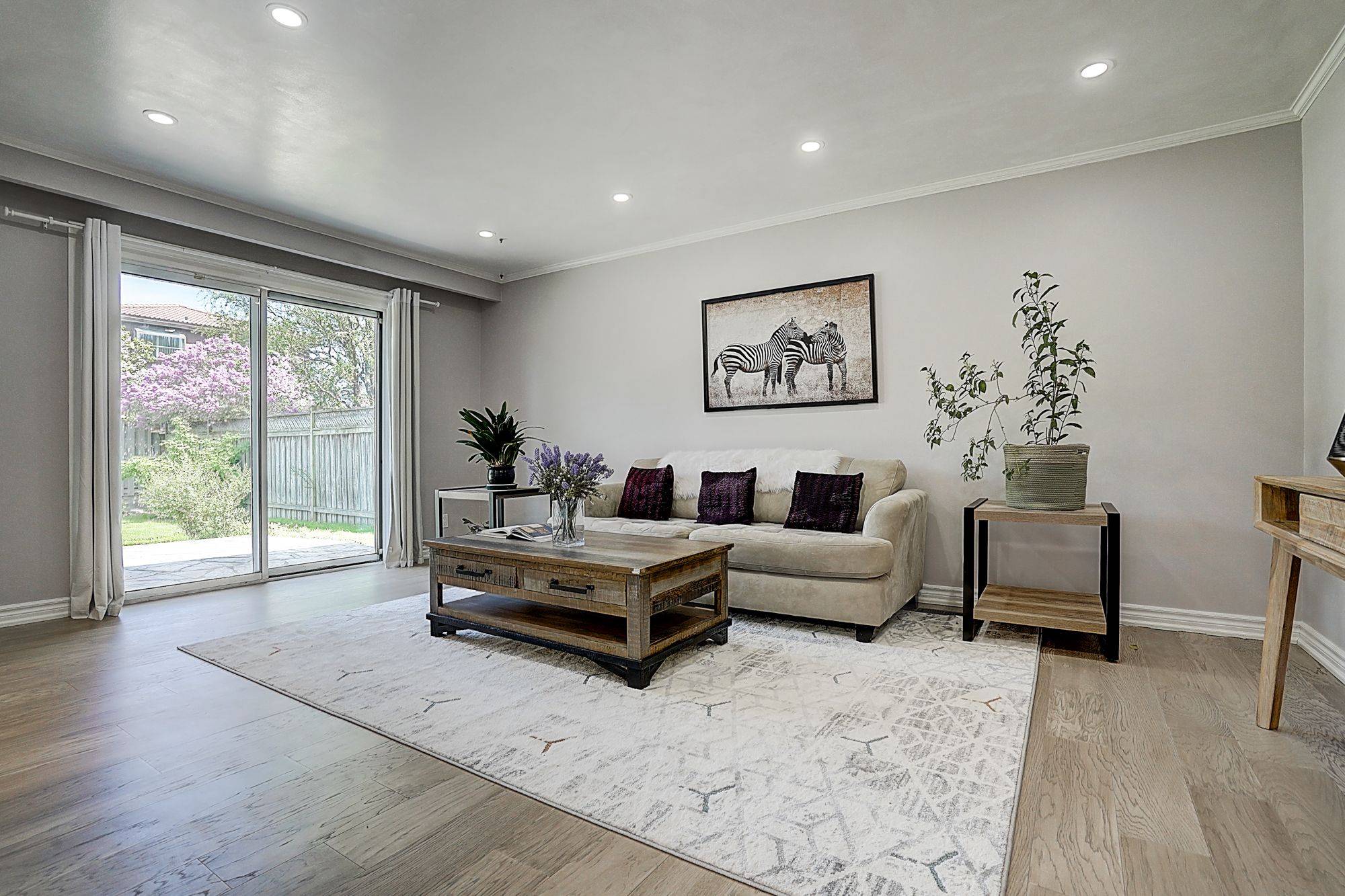 19 Pondsview DR, Toronto C15, ON M2J 4B3