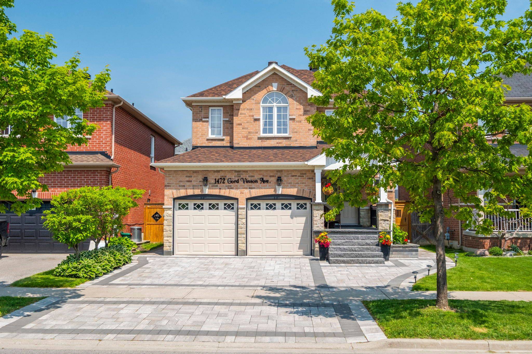 Clarington, ON L1E 3H7,1472 Gord Vinson AVE