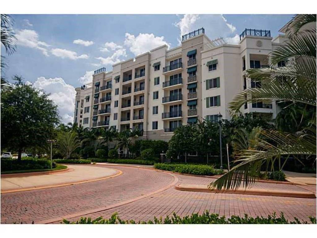 Plantation, FL 33324,510 NW 84 TH AVE #339
