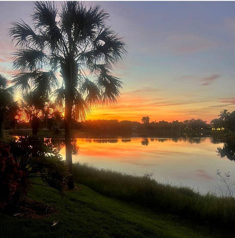 Pembroke Pines, FL 33027,15830 SW 12th St
