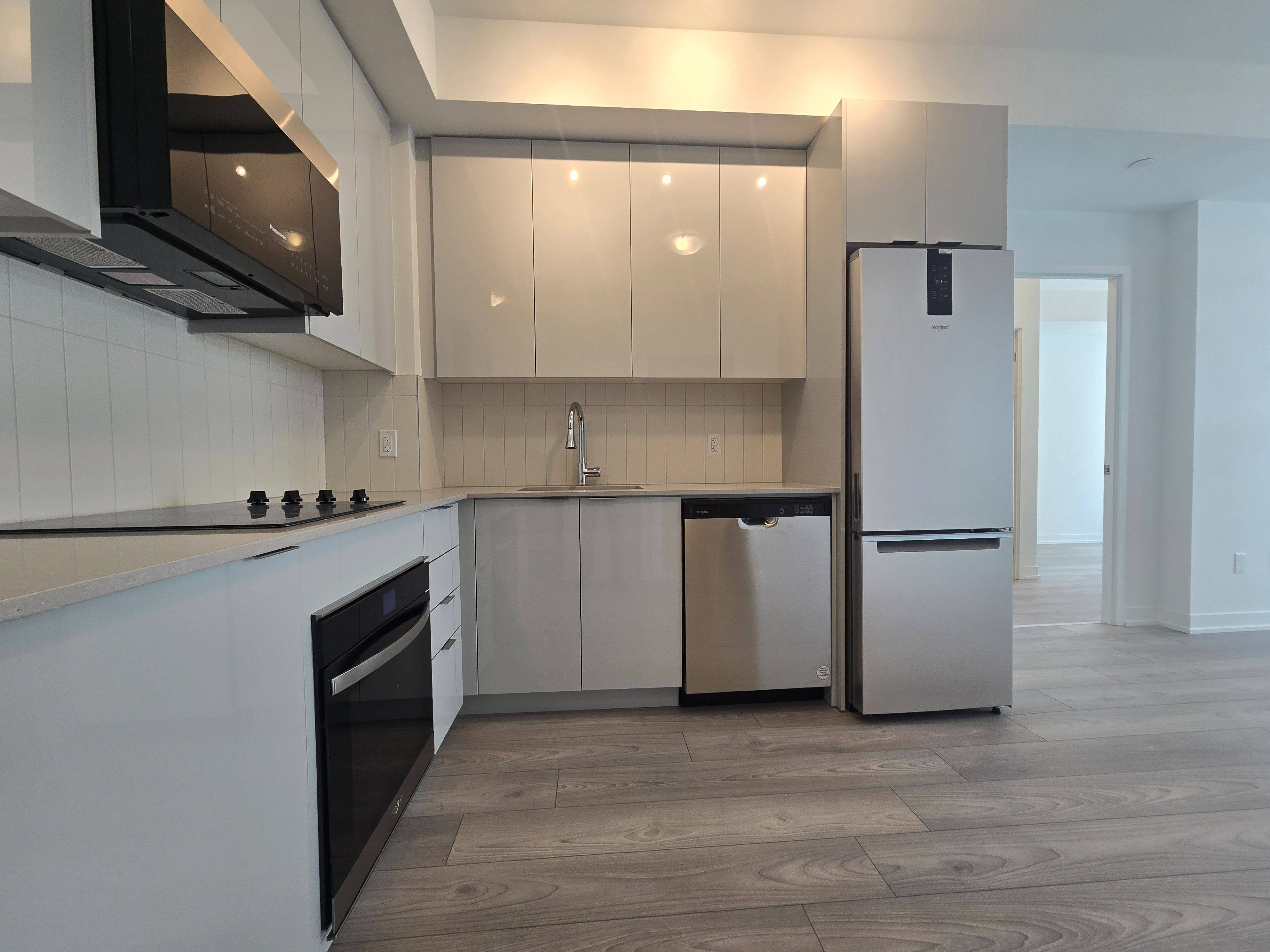 10 Abeja ST #2314, Vaughan, ON L4K 0R4