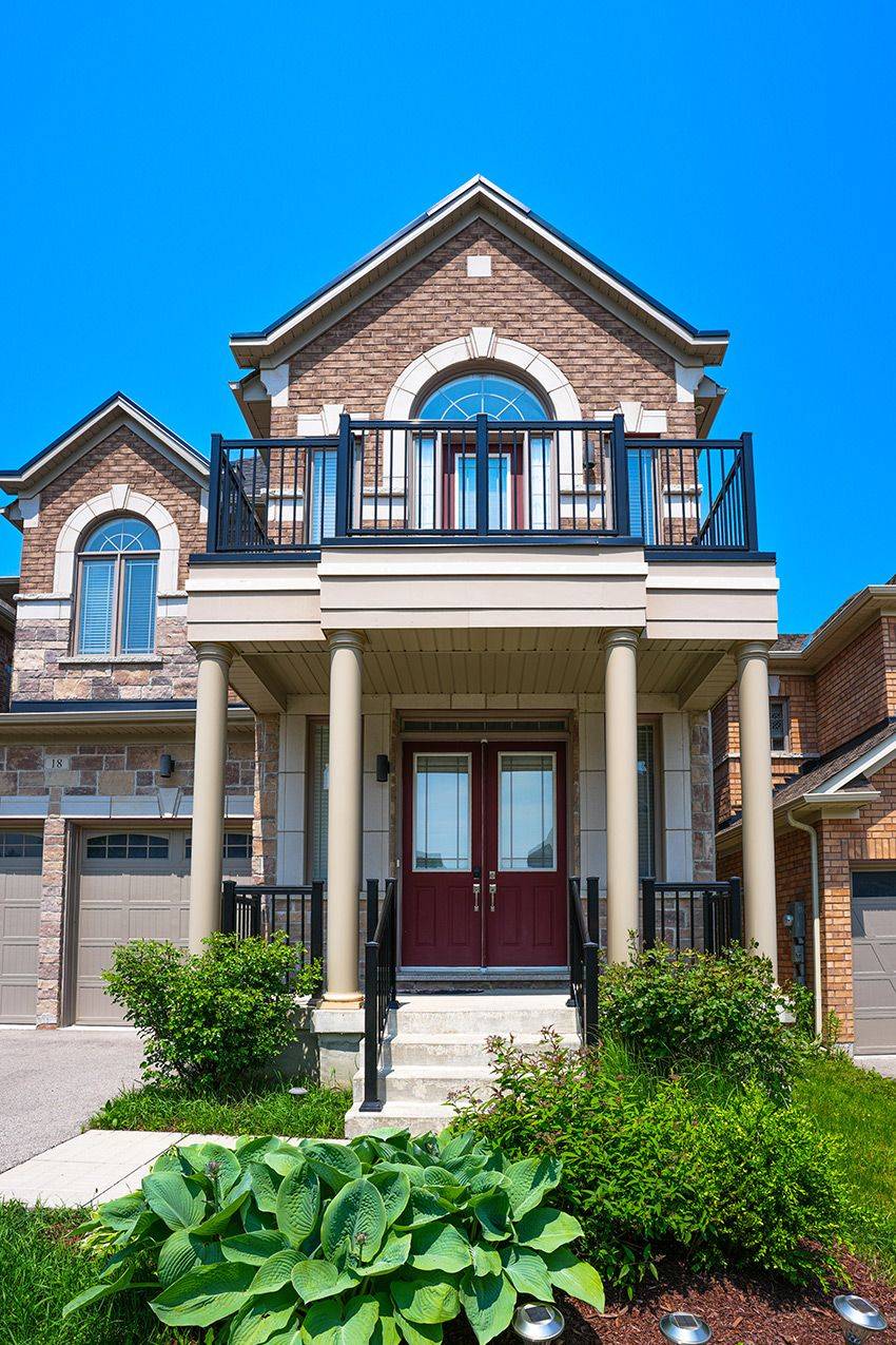 East Gwillimbury, ON L9N 0V2,18 Frank Kelly DR