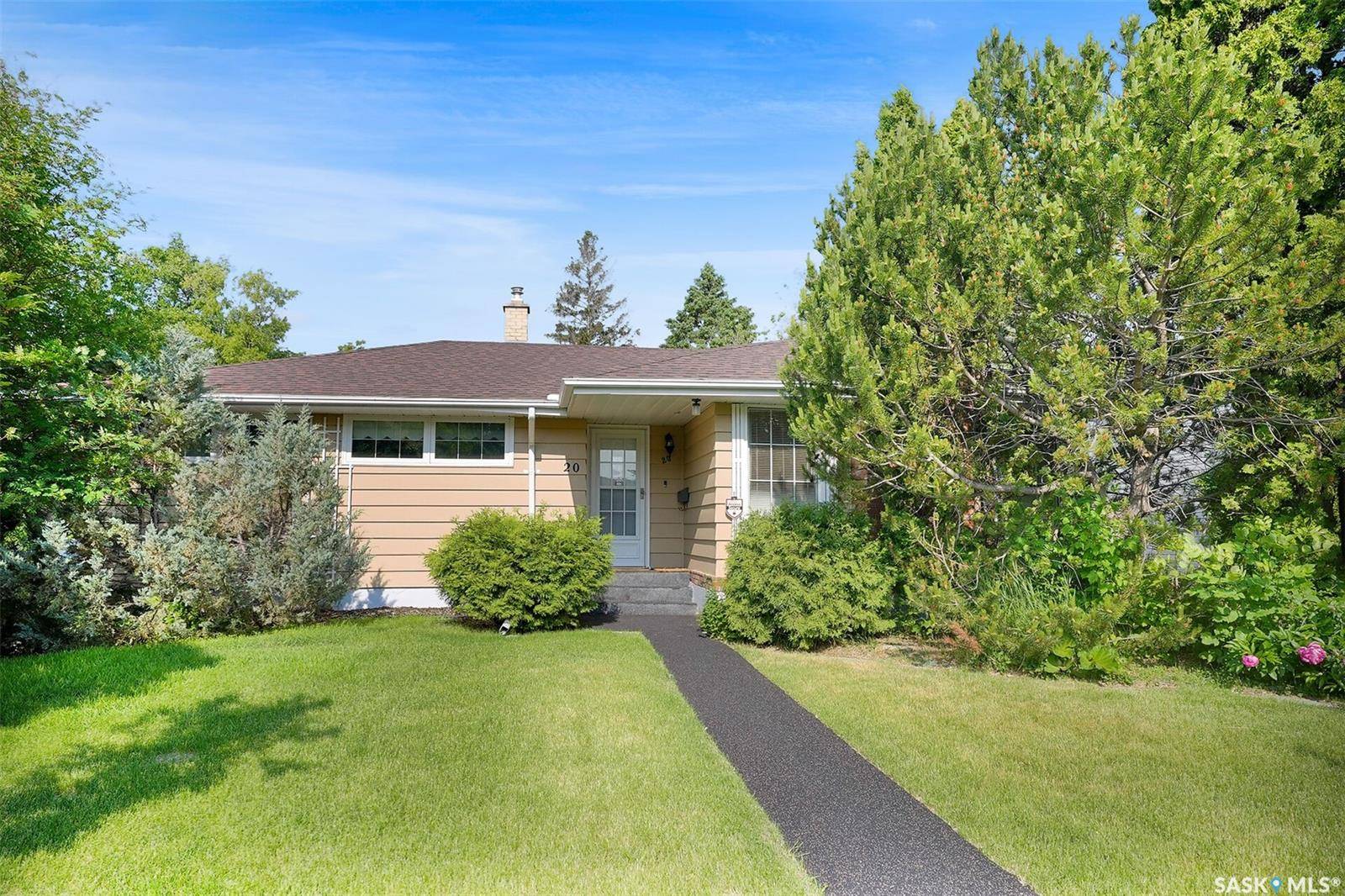 Regina, SK S4S 5C4,20 Montgomery ROAD