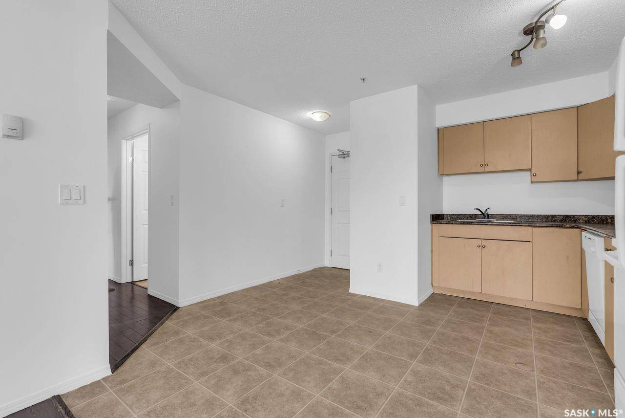 Saskatoon, SK S7S 1P2,303 Lowe ROAD #103