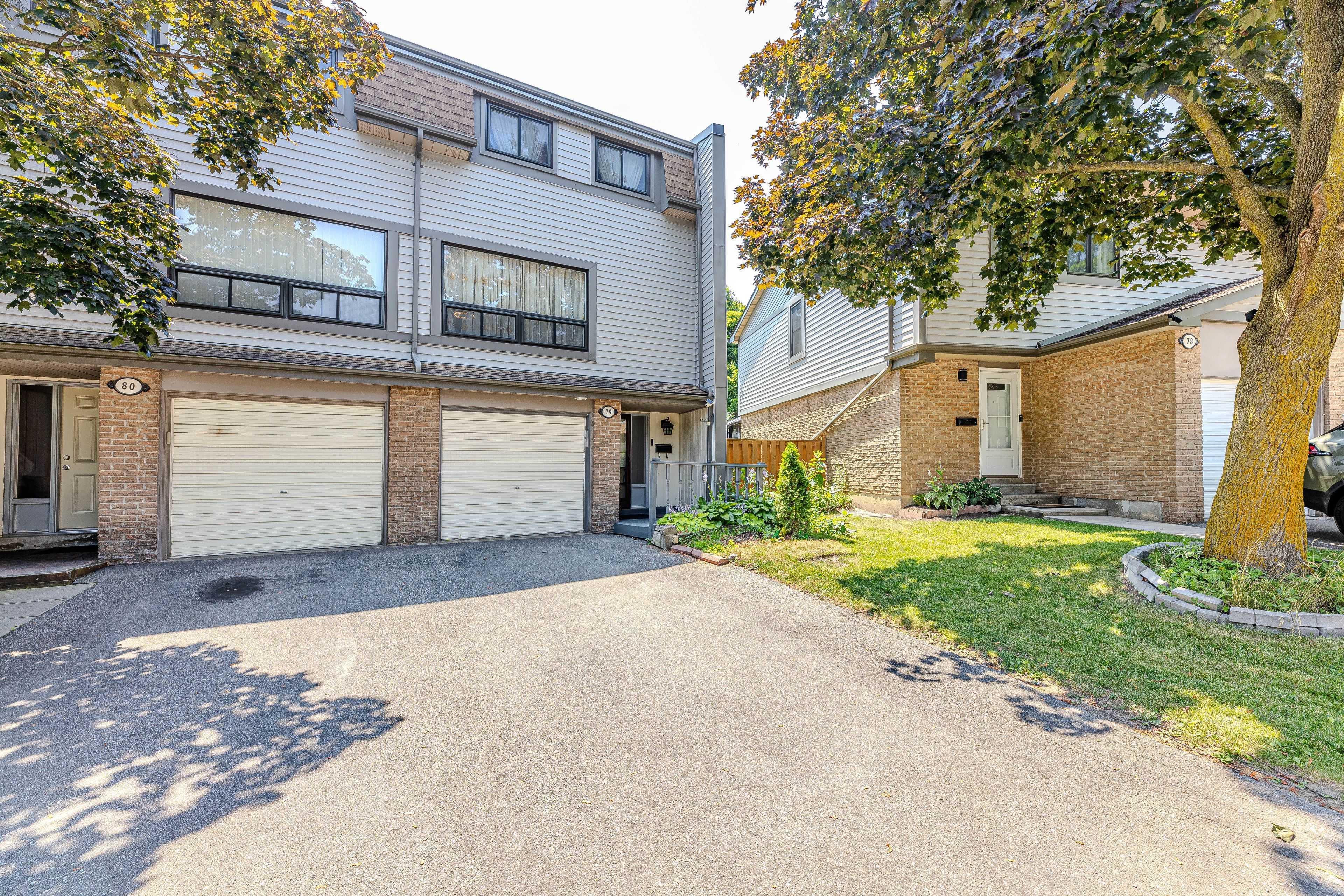 Brampton, ON L6S 3J9,79 Ashton CRES #79