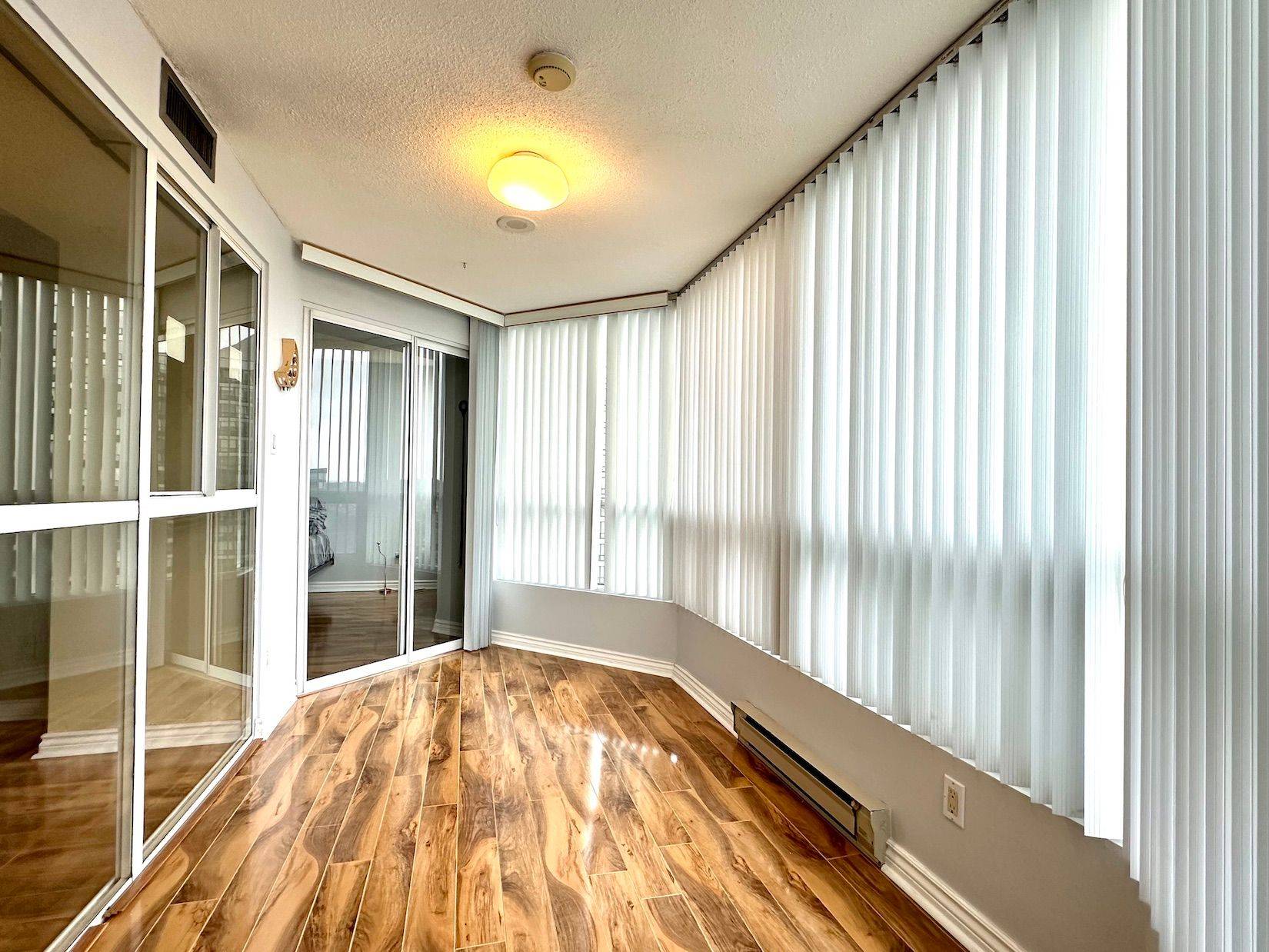 Mississauga, ON L5R 3R4,4450 Tucana CT #1706