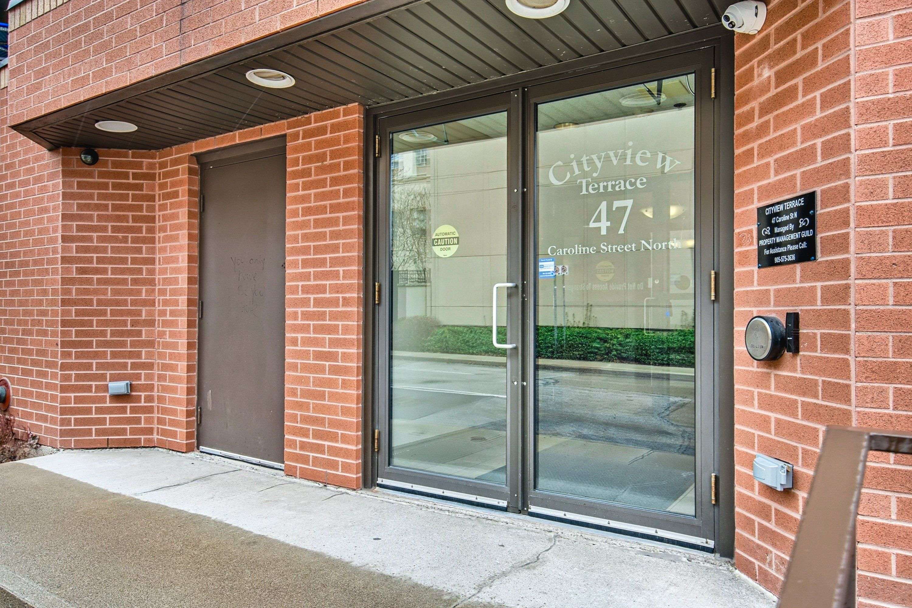Hamilton, ON L8R 2R6,47 Caroline ST N #401