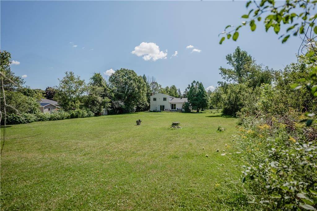 South Stormont, ON K6K 1N5,521 Cheryl ST