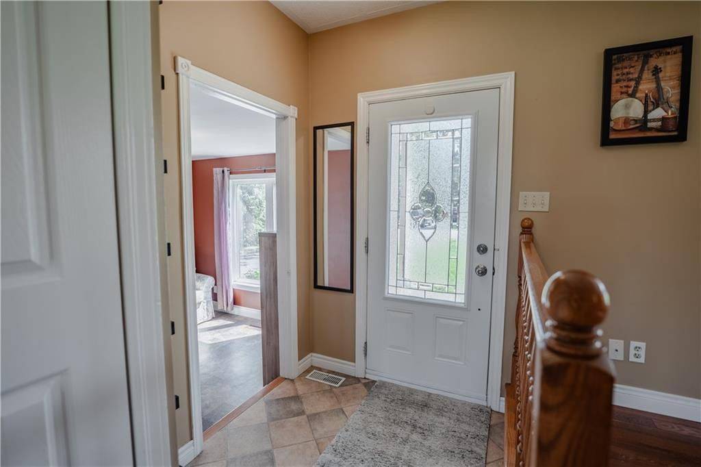 South Stormont, ON K6K 1N5,521 Cheryl ST