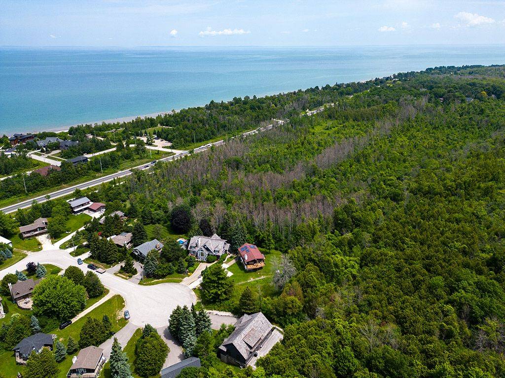 Blue Mountains, ON N0H 1J0,163 Wensley DR