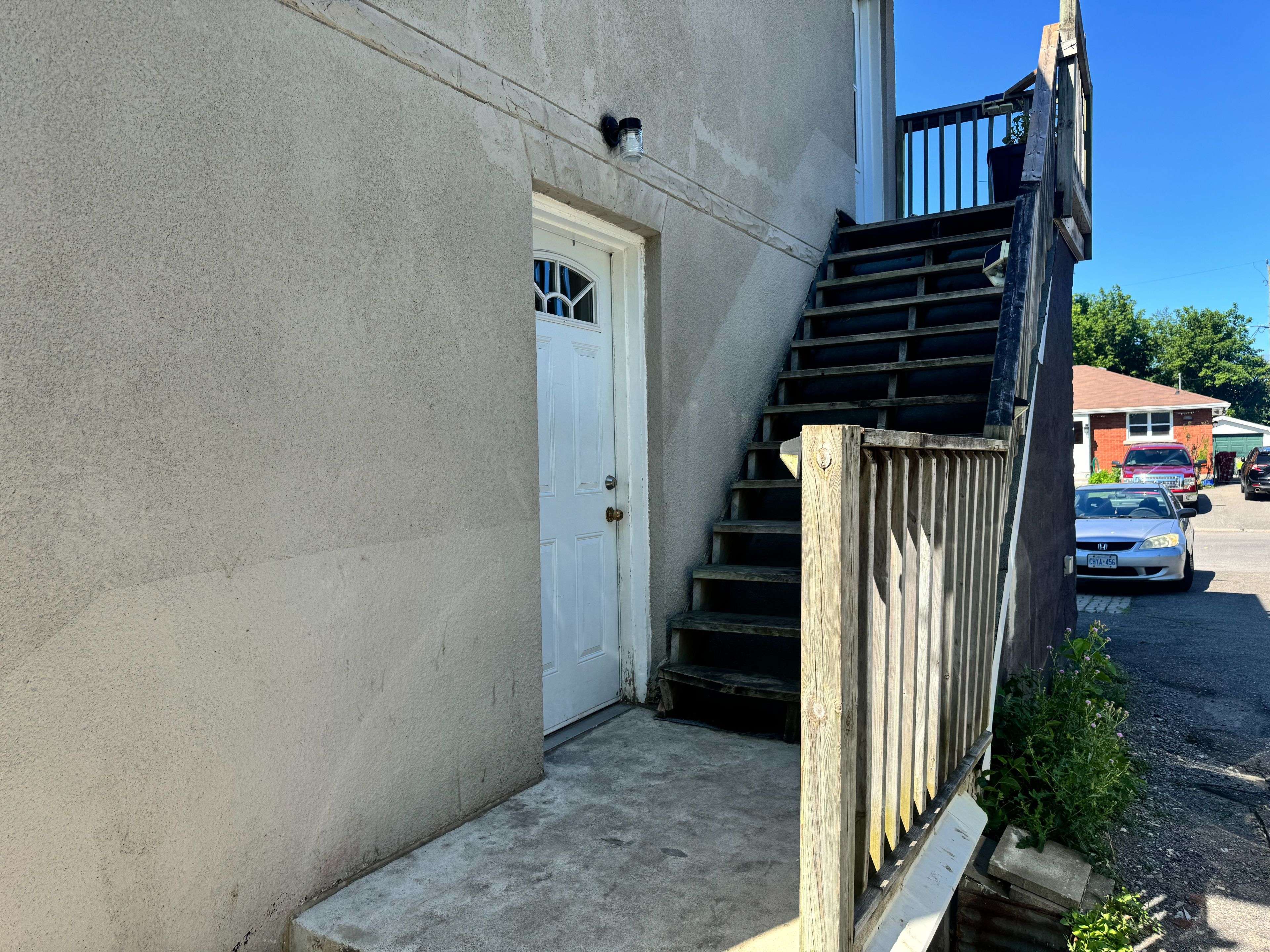 Billings Bridge - Riverside Park And Area, ON K1V 8E7,2473 Chasseur AVE