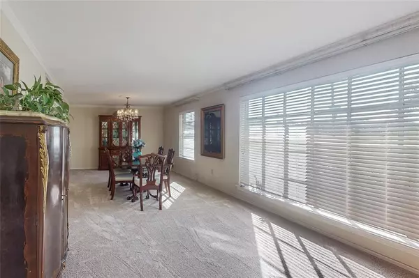 Dallas, TX 75240,6508 Ridgeview Circle