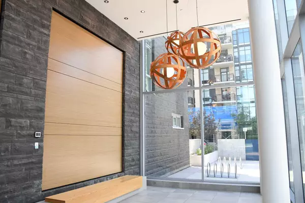 Calgary, AB T2P 1K7,108 Waterfront CT Southwest #604