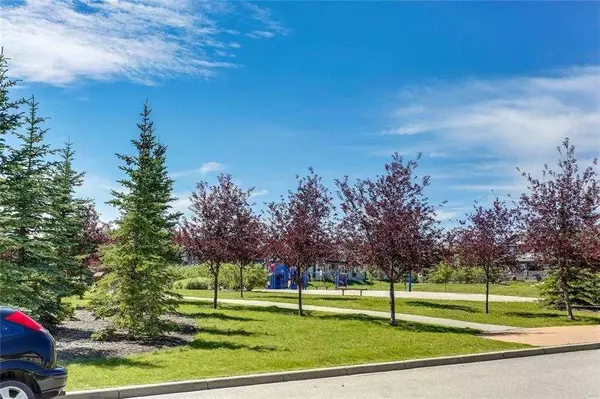 Calgary, AB T3K 0R3,95 Panora SQ Northwest