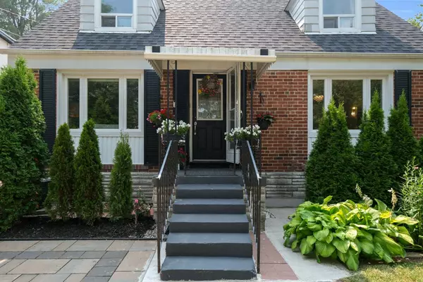 Toronto C07, ON M2R 1R1,320 senlac RD #320