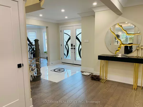Georgina, ON L4P 3W8,144 Gwendolyn BLVD #Main
