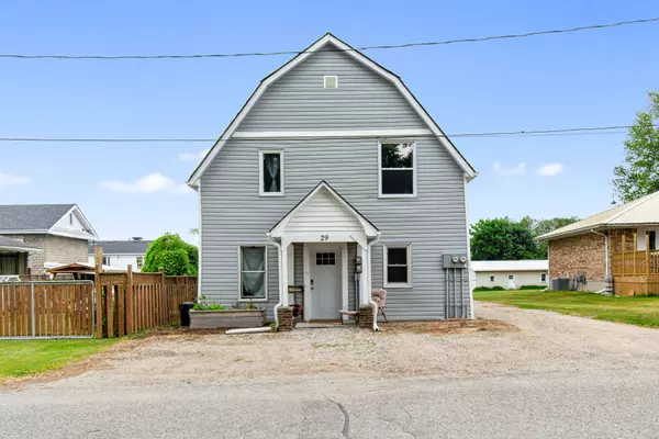Norfolk, ON N0J 1E0,29 King CRES