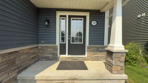 Welland, ON L3C 6Z8,595 First AVE