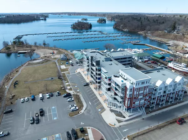 130 Water ST #403, Gananoque, ON K7G 0A8