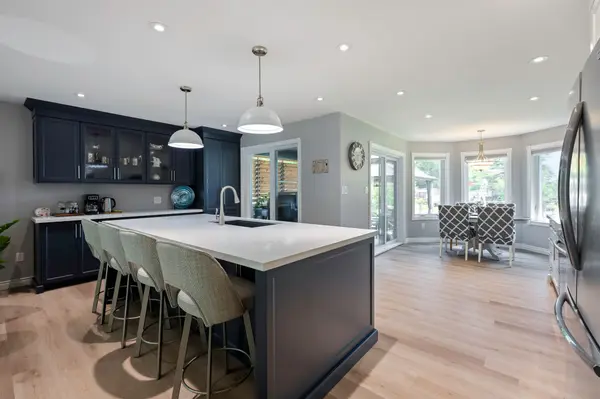 137 Third AVE, Shelburne, ON L9V 3A8