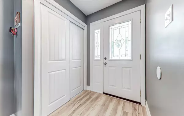 Thorold, ON L2V 4Z1,9 Parkview CT