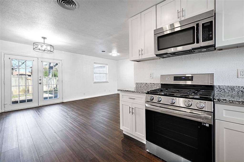 Farmers Branch, TX 75234,3041 Old North Road