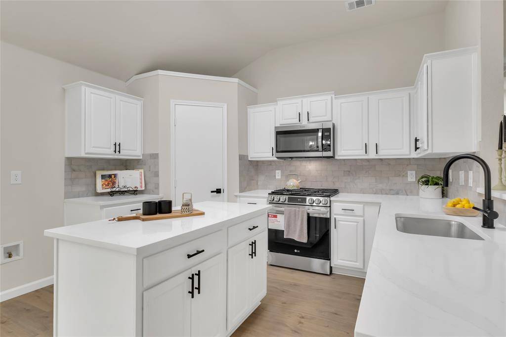 Mckinney, TX 75071,9025 Bedford Lane