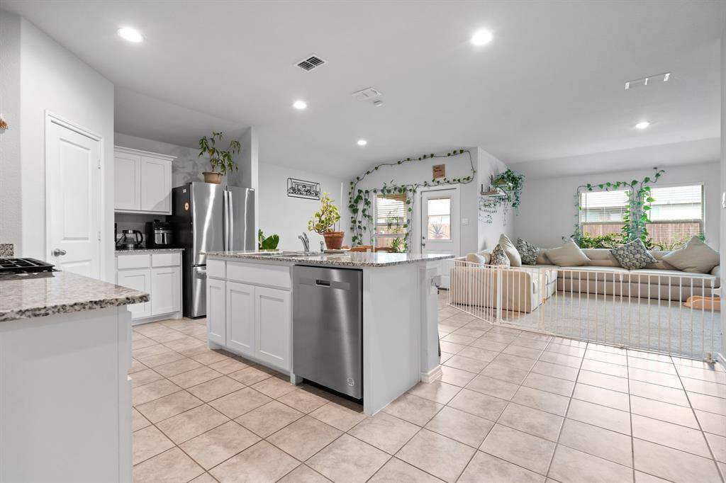 Justin, TX 76247,716 Emmons Creek Street
