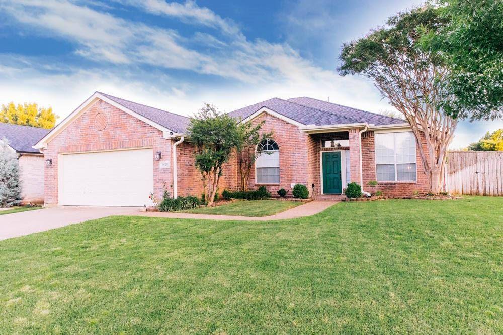 Corinth, TX 76210,1620 Redwood Drive