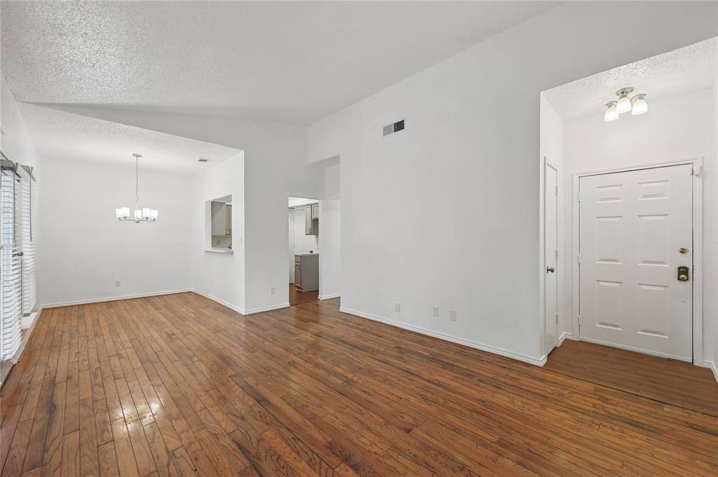 Dallas, TX 75243,8600 Coppertowne Lane #1305