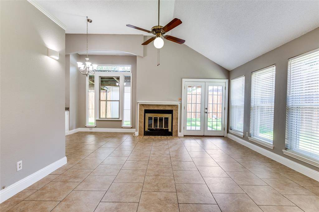 Lewisville, TX 75067,938 Boxwood Drive