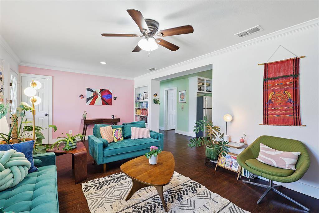 Sanger, TX 76266,209 Walnut Street