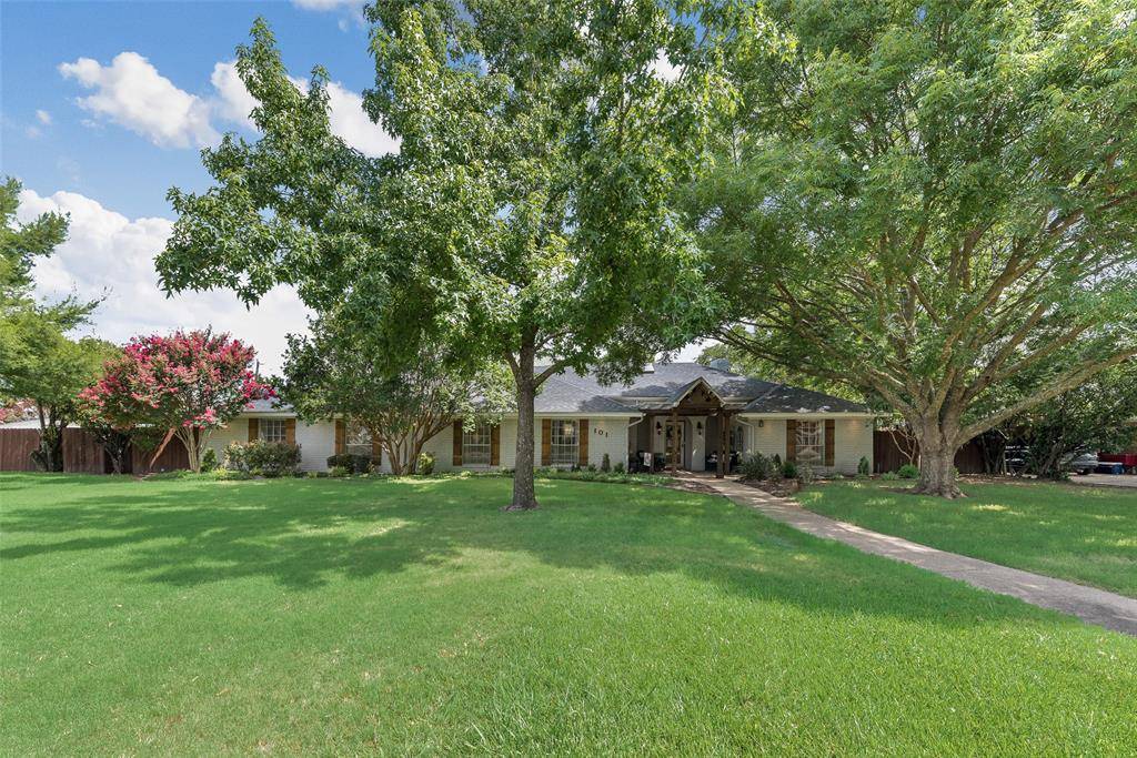 Sunnyvale, TX 75182,101 Greenway Street