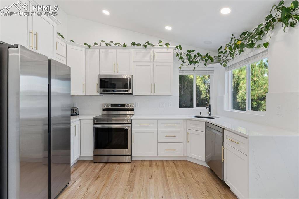 Colorado Springs, CO 80911,5001 BARNSTORMERS AVE
