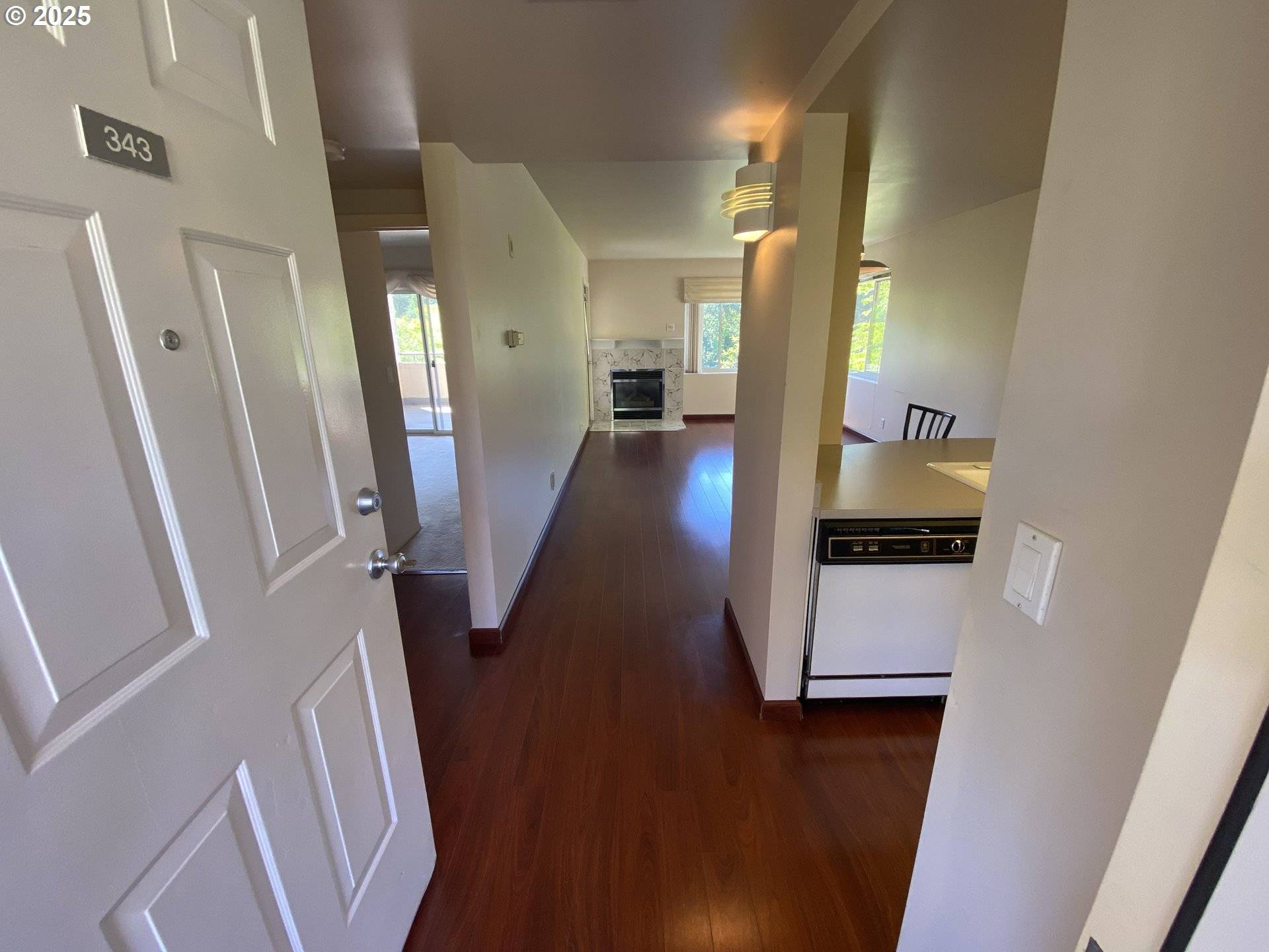 Portland, OR 97210,6685 W BURNSIDE ST #343