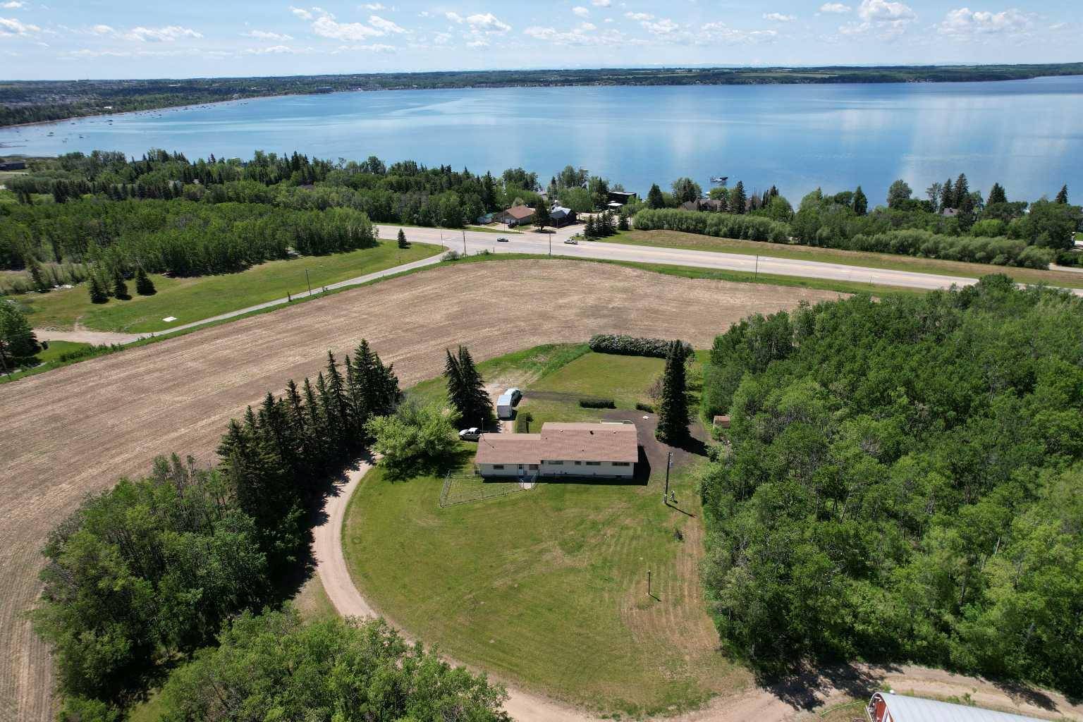 1262 Township Road 391, Rural Red Deer County, AB T4S 0A7