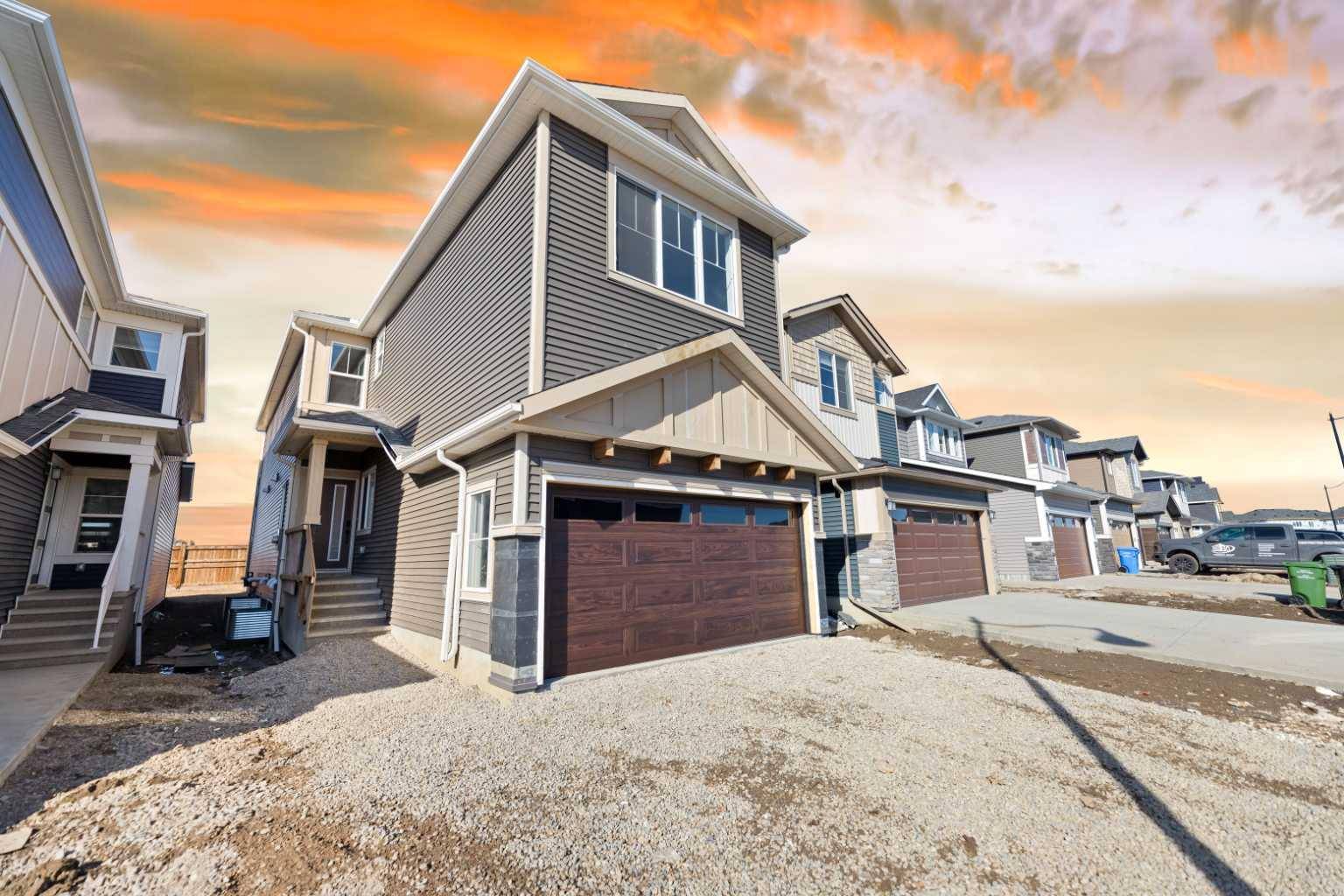 Calgary, AB T3J 5R8,205 Homestead TER Northeast