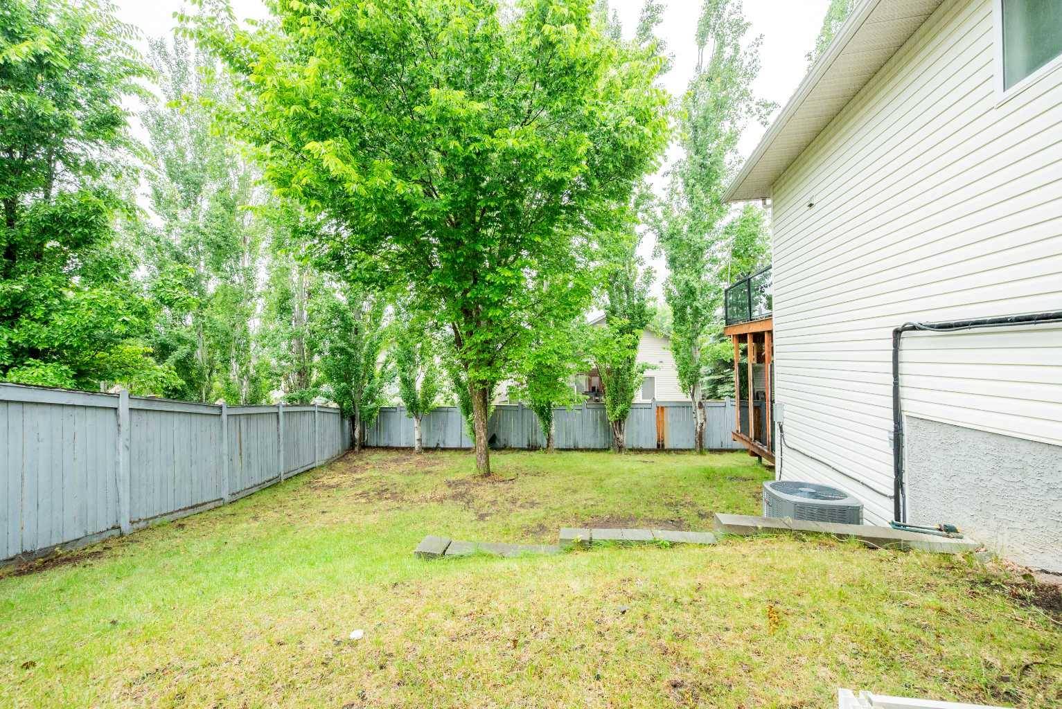 Wedgewood, AB T8W 2G7,4612 93B ST