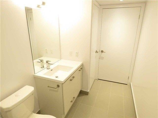 Toronto C01, ON M5V 2G4,87 Peter ST #1111