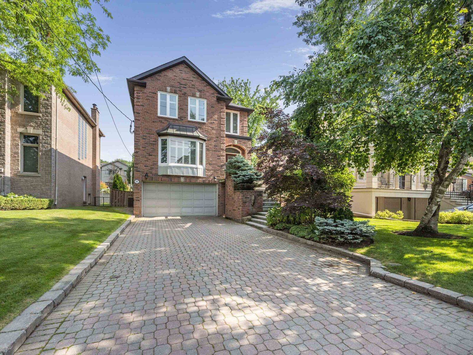 Toronto C04, ON M5M 1N6,481 Cranbrooke AVE