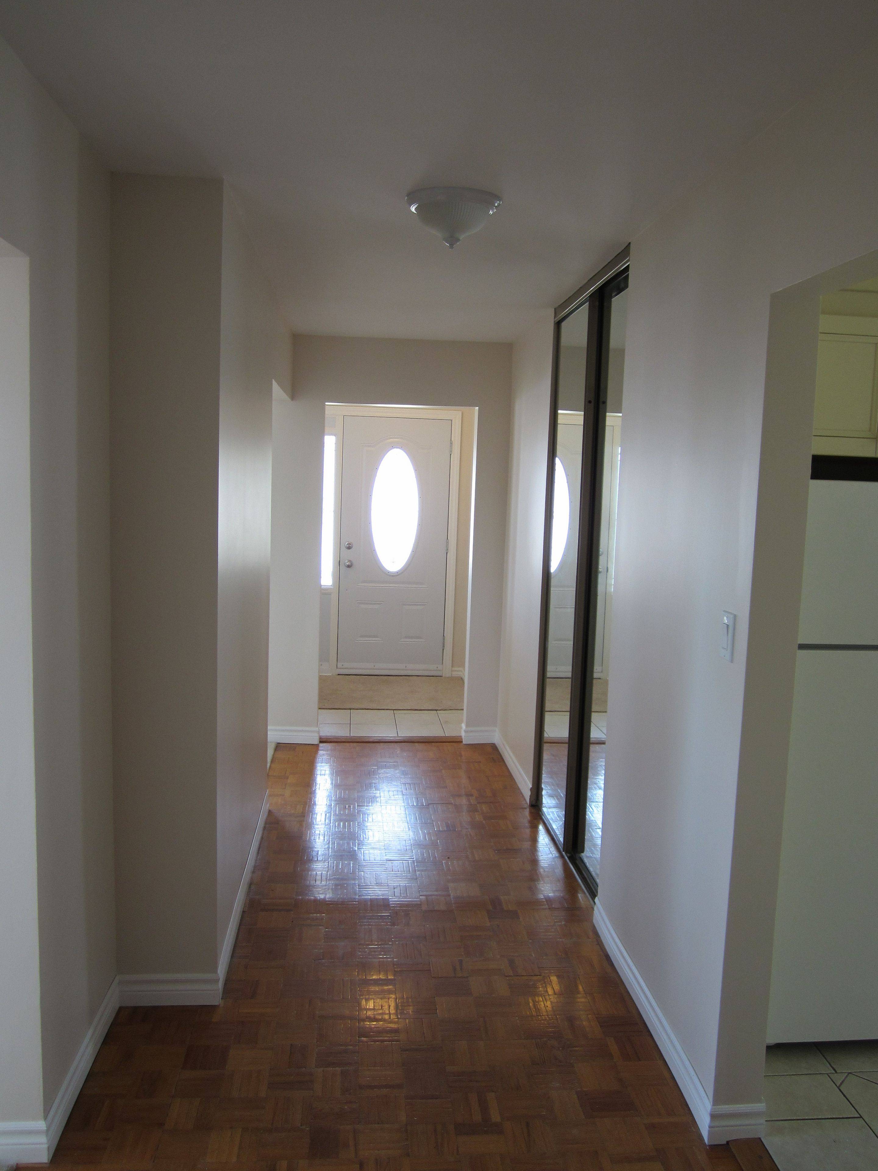 Oshawa, ON L1H 1H3,903 King ST E #Main