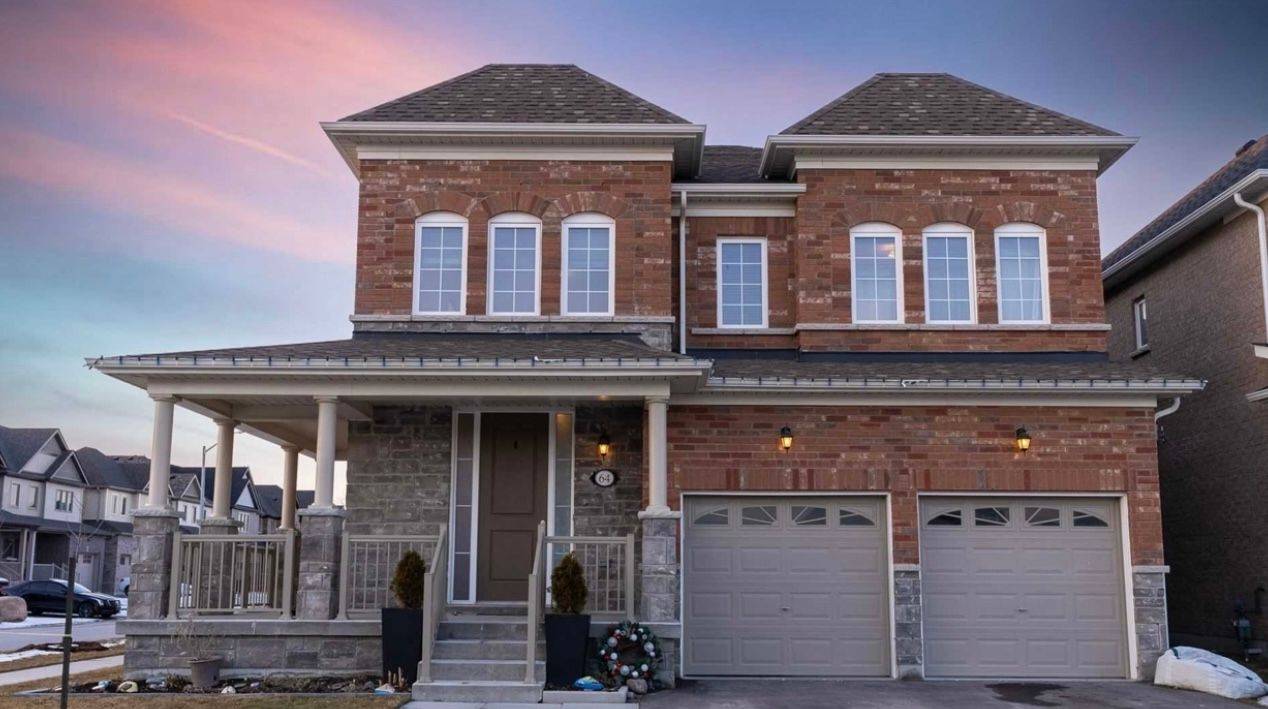 64 Bill Hutchinson CRES, Clarington, ON L1C 7C9