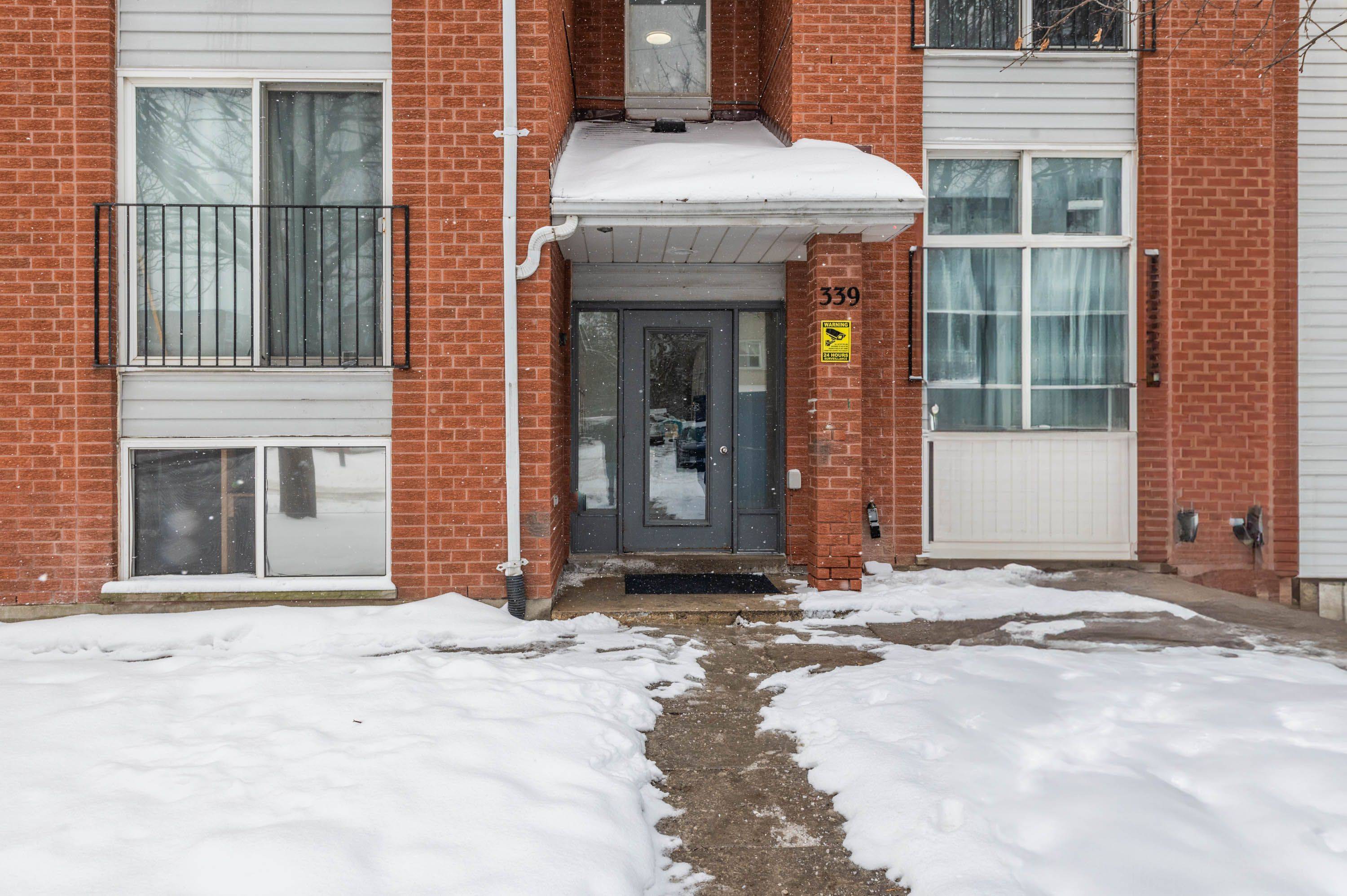 Oshawa, ON L1J 2M6,339 Buena Vista AVE #202