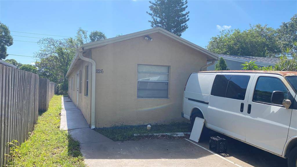 1126 NW 4TH AV, Fort Lauderdale, FL 33311