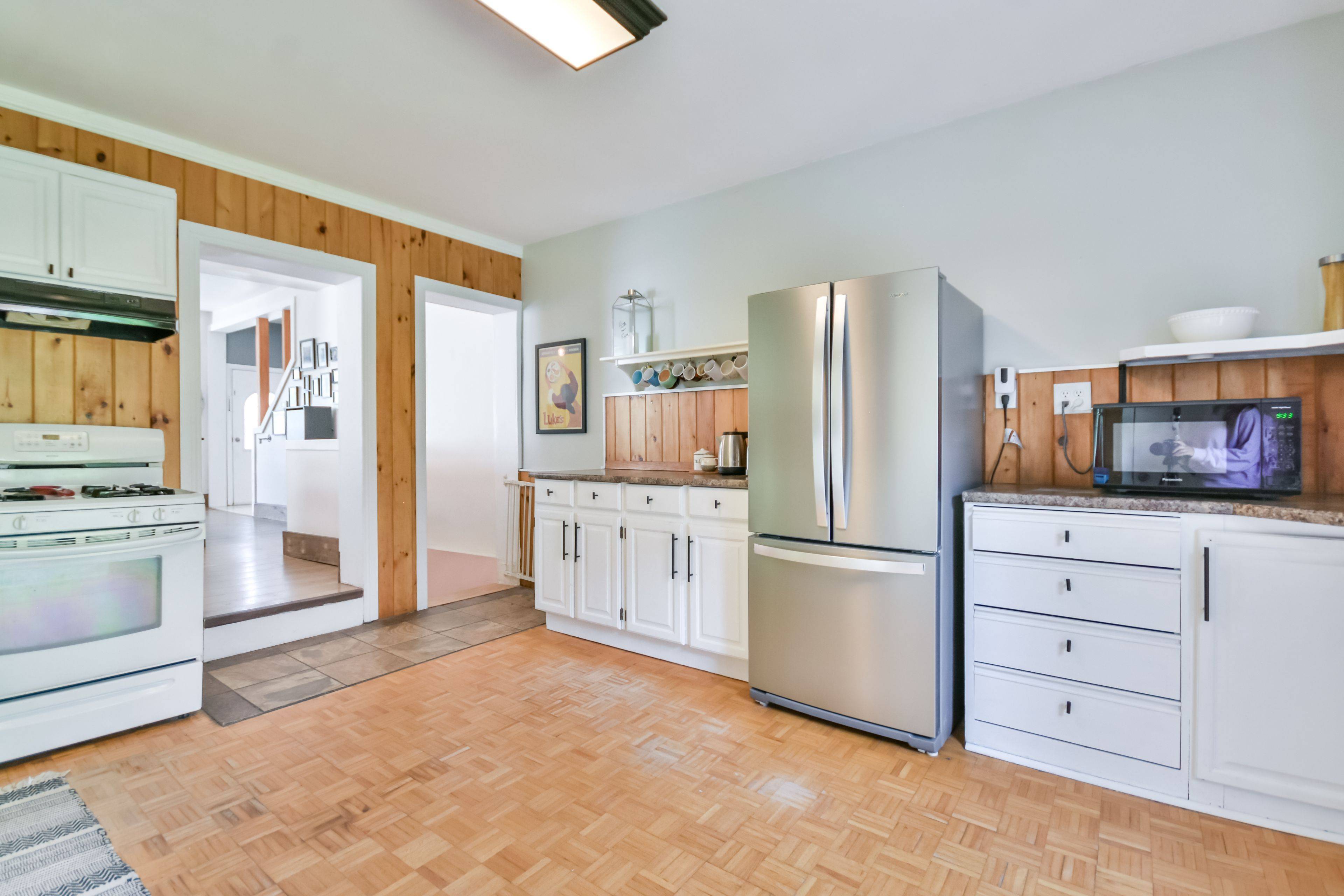 Barrie, ON L4N 2P9,135 CUMBERLAND ST