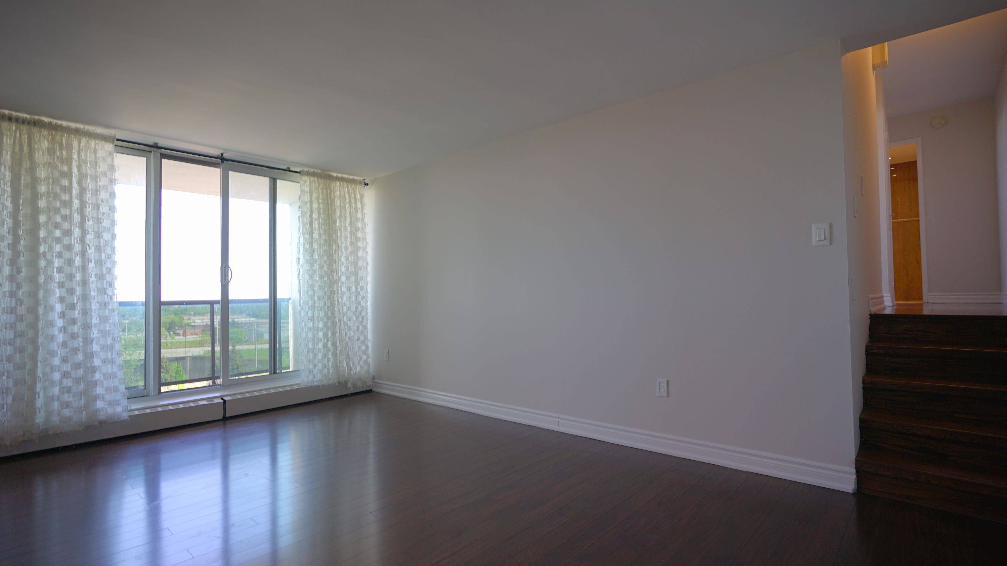 Mississauga, ON L5A 3T2,530 Lolita GDNS #904